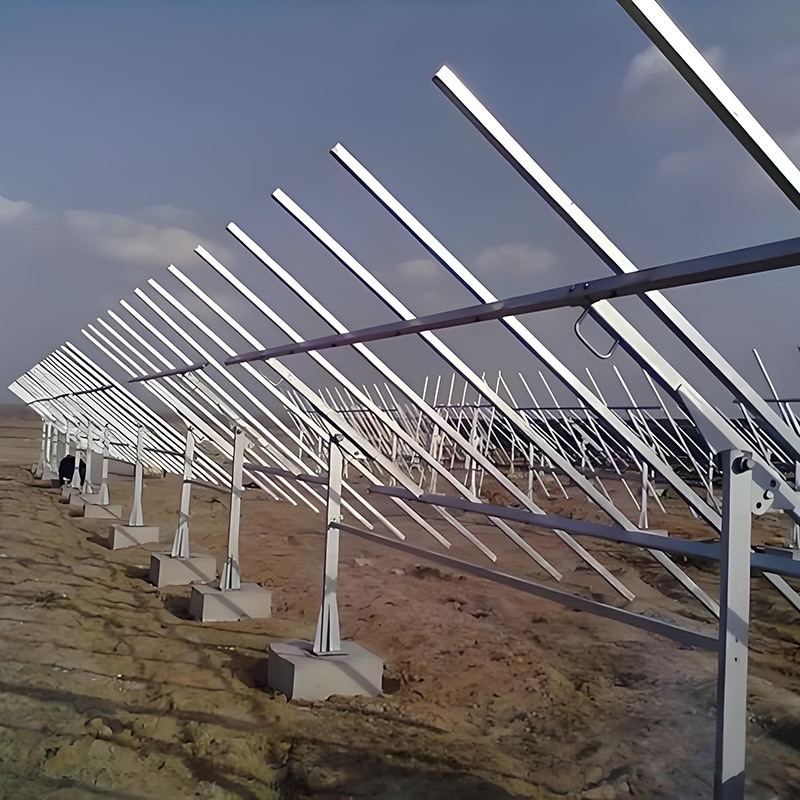 Robuste Solarpanel-Montagehalterungen für Erdmontagelösungen mit flexibler Verbindung für kleine und große Solaranlagen